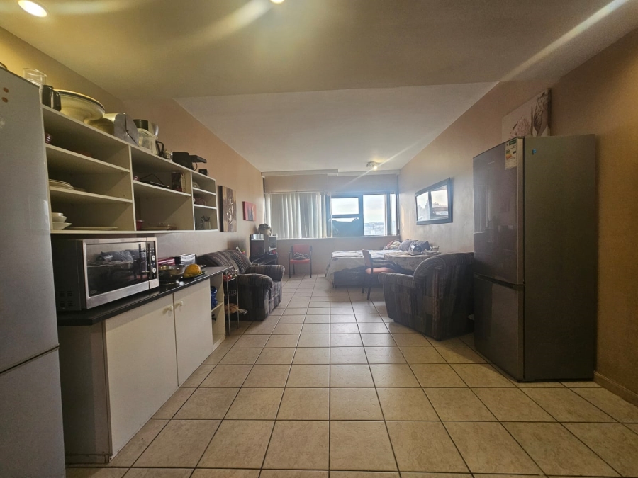 1 Bedroom Property for Sale in Bellville Central Western Cape